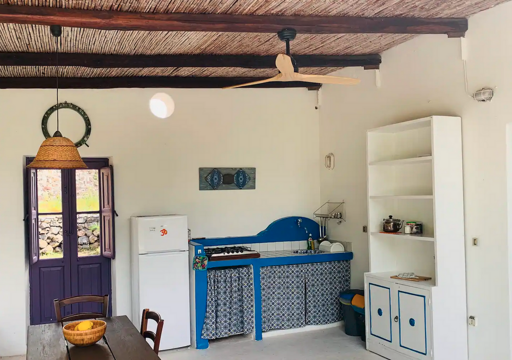 DORM CASA PEPE  - Stromboli Poi Retreat 2026 - Deposit