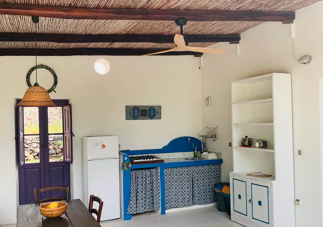 DORM CASA PEPE  - Stromboli Poi Retreat 2026 - Deposit