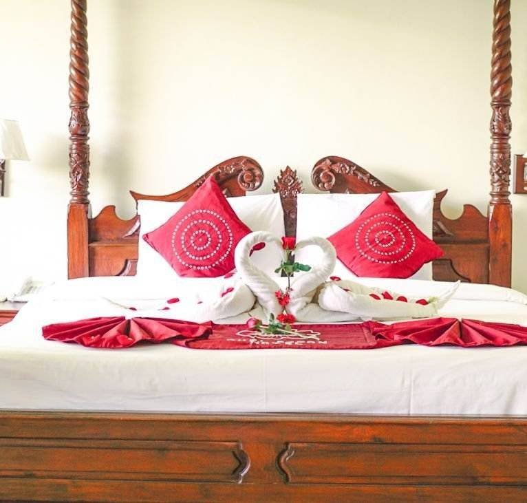 Paradise Suite - Bali Fire Dance Retreat 2027
